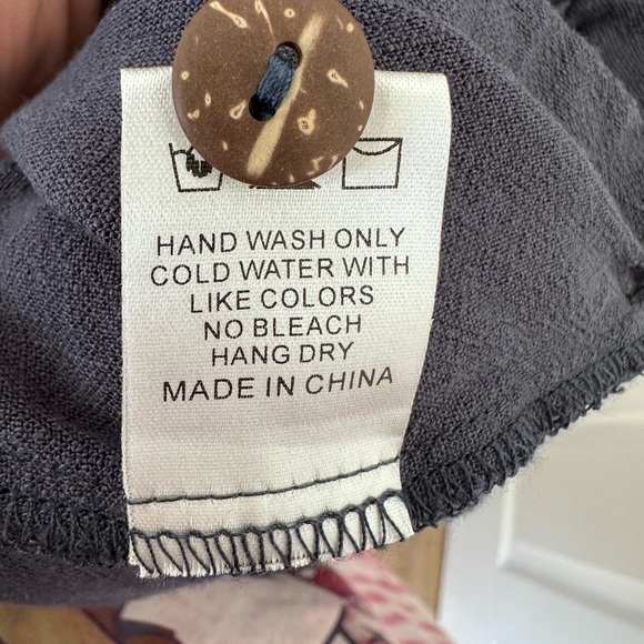 Vici Navy Linen Blend Sleeveless Button-Up Romper - M - Picture 6 of 9